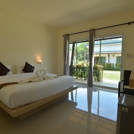 Maleesirin Oldtown Resort Ko Lanta Extérieur photo